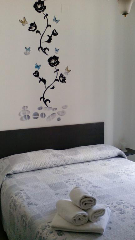 B&B Le 4 Fontane Таормина Экстерьер фото